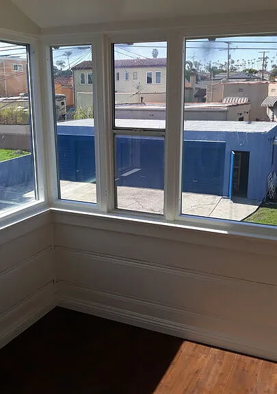 5017 Crenshaw Blvd #1/2 — Photo 16