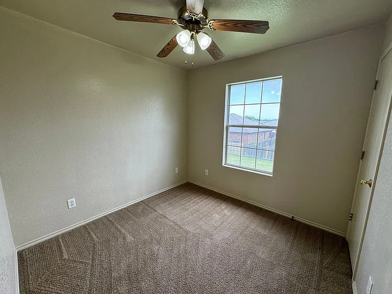 4506 Deek Dr — Photo 14