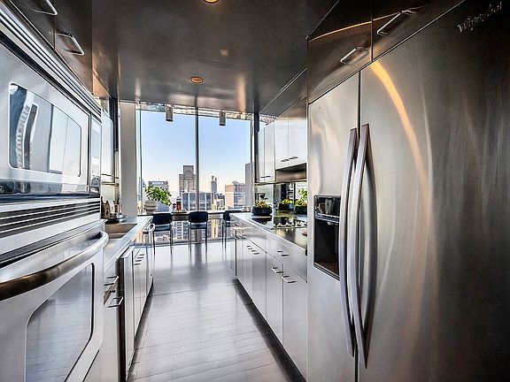 4th image of 641 5th Ave #49A