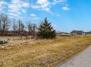 48091 Timber Creek Dr, Belleville, MI 48111