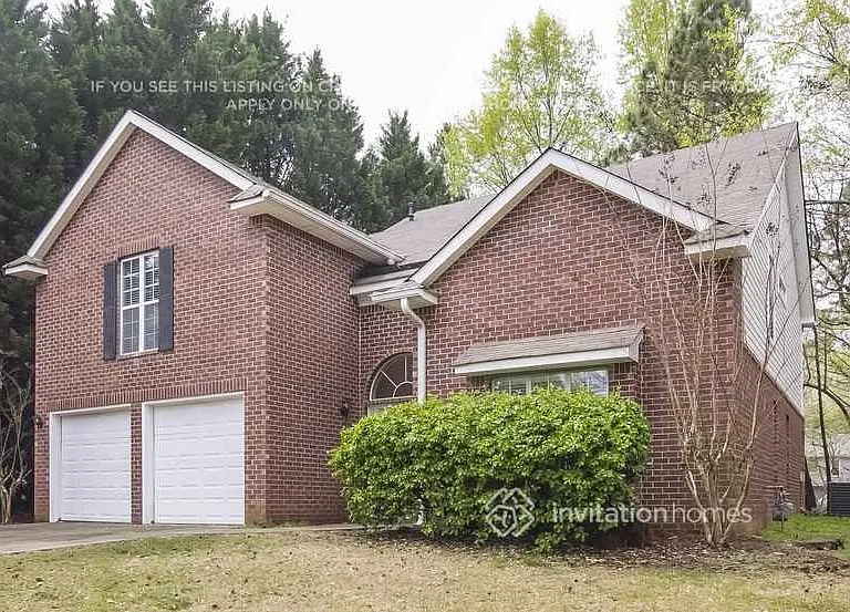 1257 Moorfield Trce NW — Photo 2