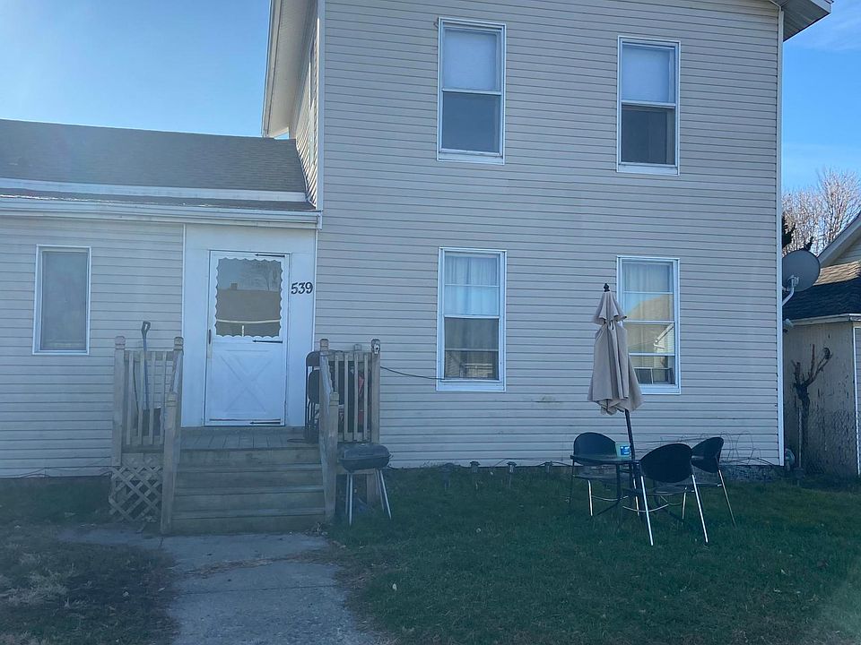 1st image of 539 W 6th St #3