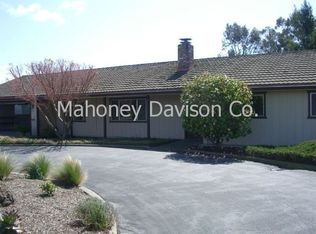 65 McBrown Rd, Petaluma, CA 94952
