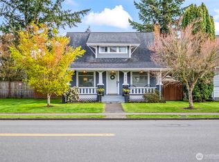 802 W Pioneer, Puyallup, WA 98371