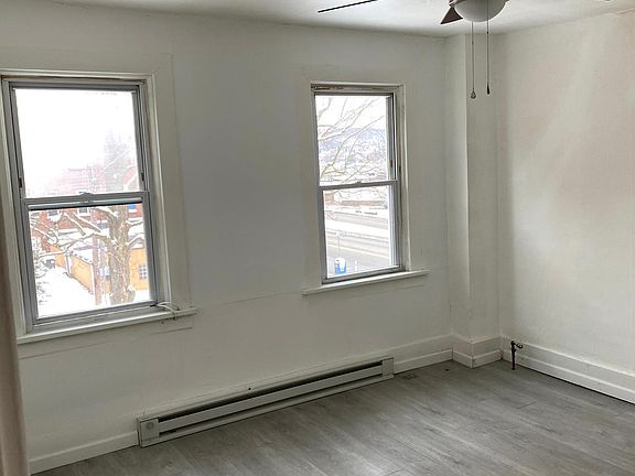 2nd image of 565 Kendall Ave APT 2