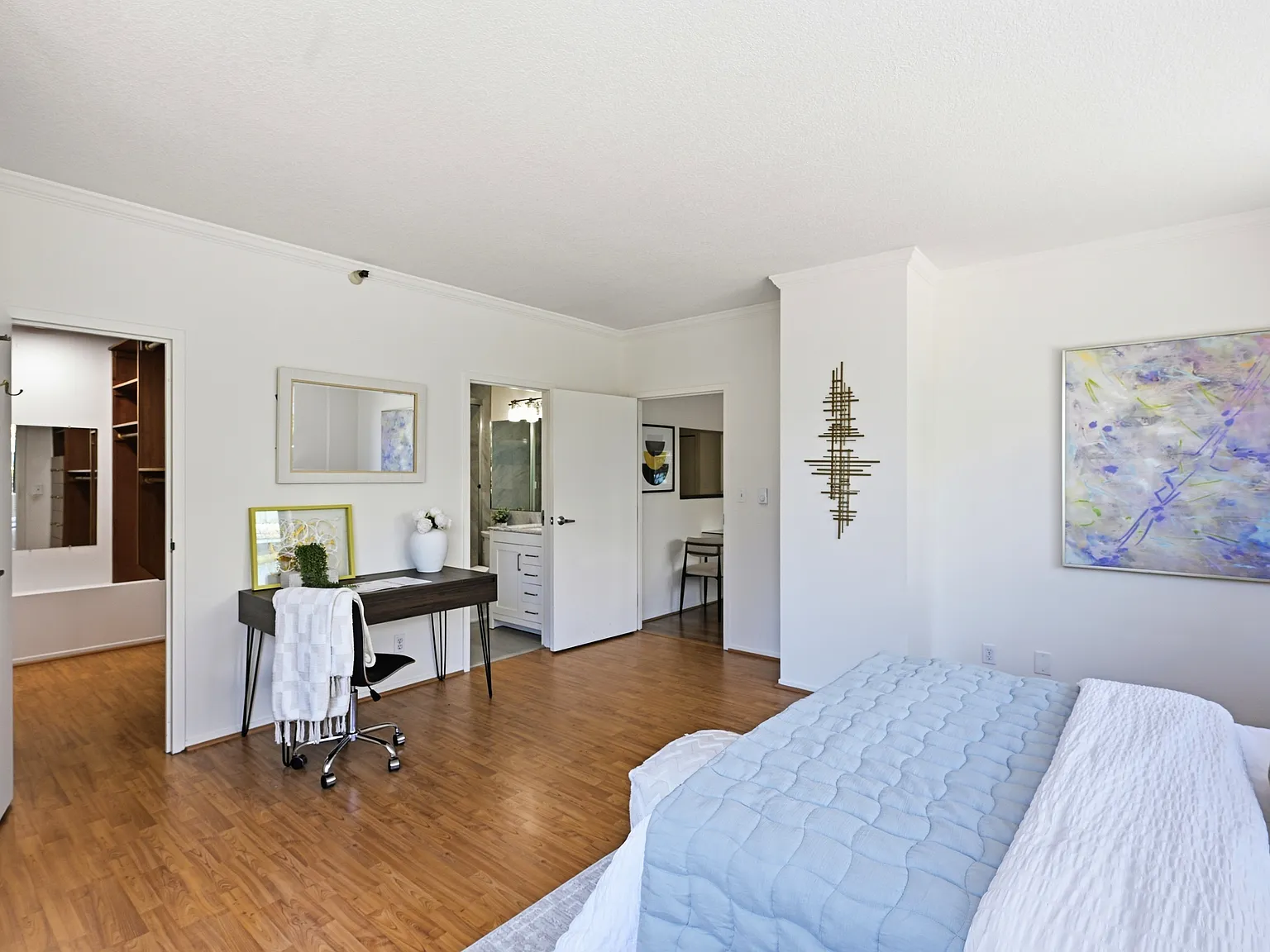 2 bed, 1161 sqft, $3,500 — Photo 3