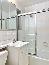 Rented by PocketBroker Inc