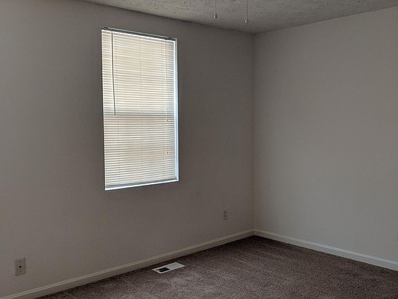 4th image of 46365 Columbus Dr Unit 903