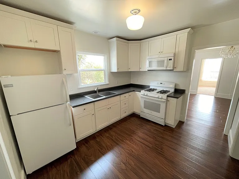 267-269 W Park Row Ave #A-D — Photo 6