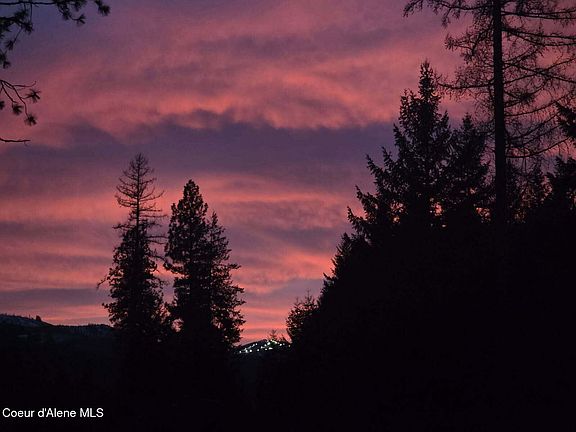 3rd image of 1605 Poirier Rd