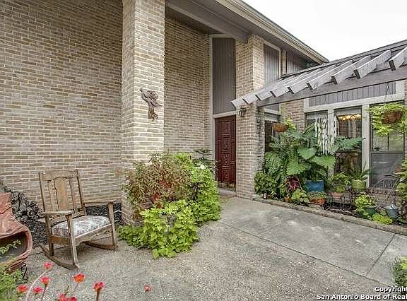 2nd image of 2446 Blue Quail St