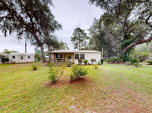142 WATERSIDE Avenue, Satsuma, FL 32189