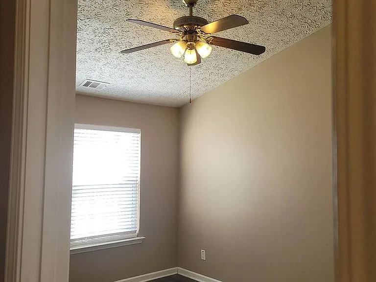 180 Ilex Dr — Photo 28