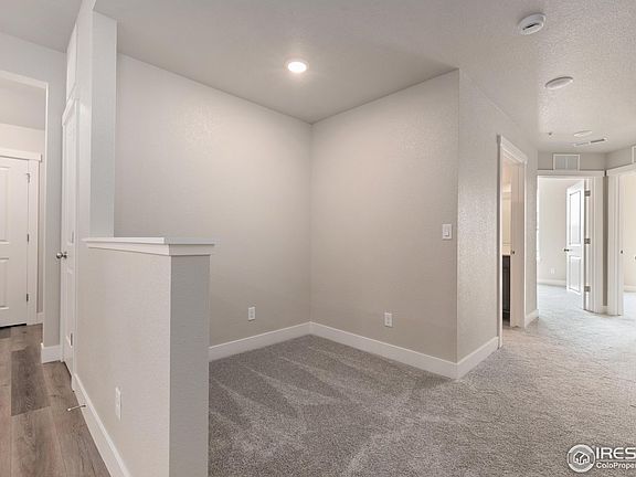 5th image of 6793 Maple Leaf Dr #101