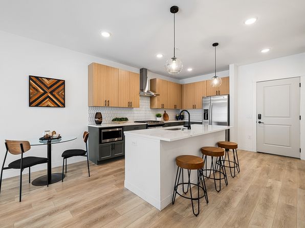 1000 Bluebird Vw #2-2101