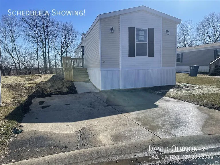 701 W Mill St #137 — Photo 10