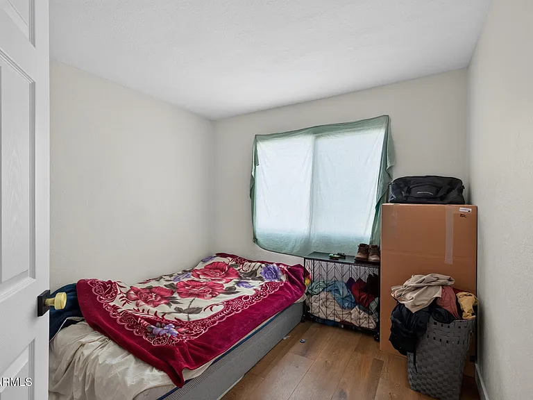 5430 W Culver St — Photo 10