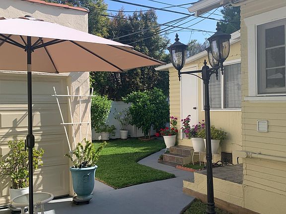2nd image of 8730 Rosewood Ave #3