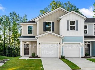 174 Parker Ln, Mebane, NC 27302