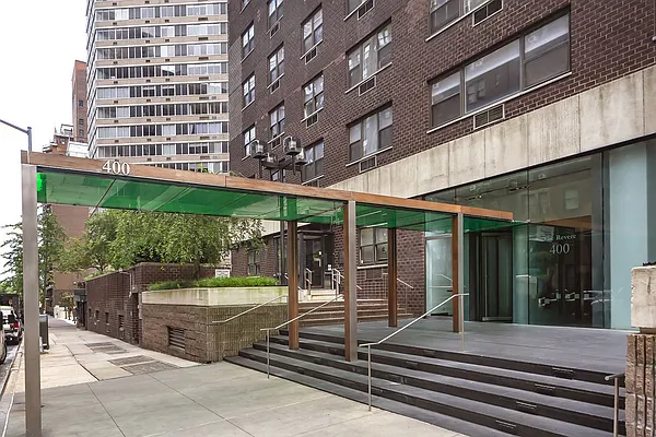 Sold by Stribling | media 20