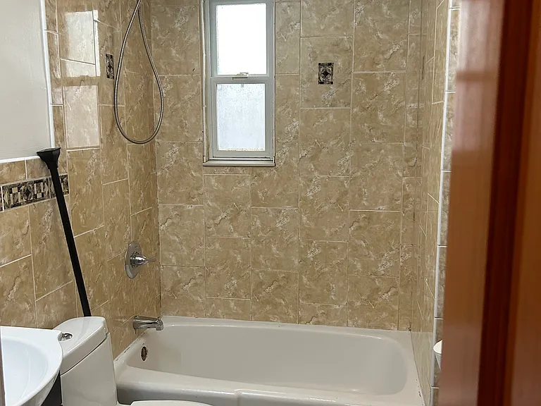 171 Fillmore St #2 — Photo 10