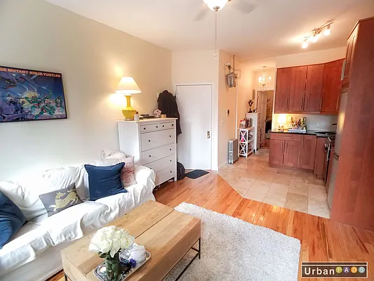 Rented by Urban Pads | media 25