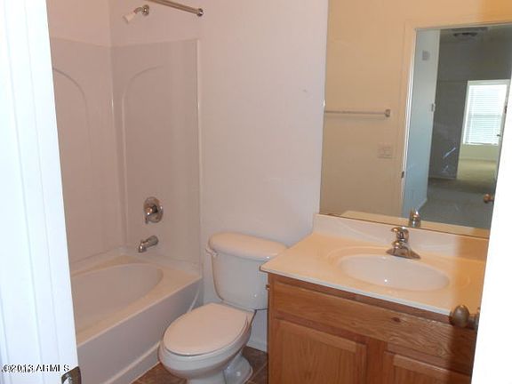 2nd image of 6312 S 46th Ln