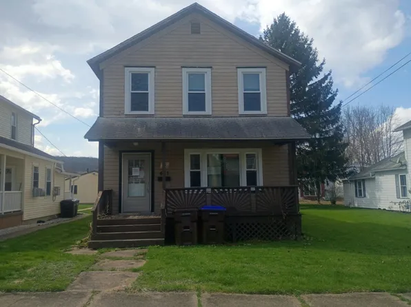 431 S Drake St, Titusville, PA 16354
