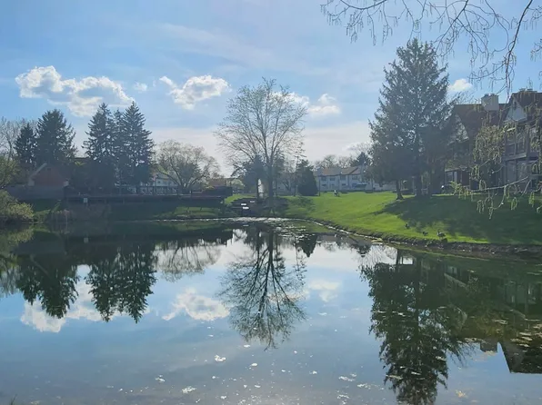 5868 Aqua Bay Dr, Columbus, OH 43235