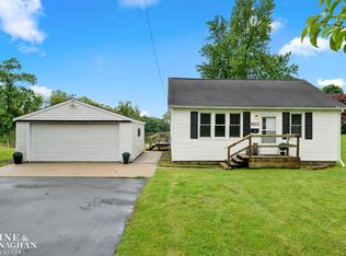 1023 Fred W Moore Hwy, Saint Clair, MI 48079
