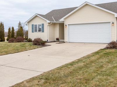 4629 Beacon View Dr, Racine, WI, 53402