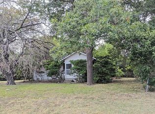 823 Williams St, Waxahachie, TX 75165