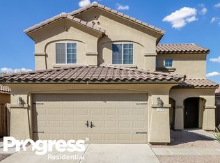 3570 E Austin Ln, San Tan Valley, AZ 85140