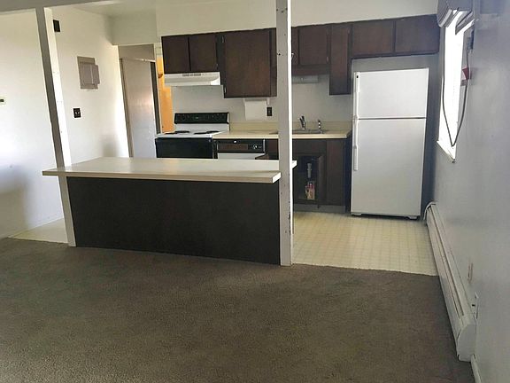 2nd image of 2897 Greenland Dr APT 105