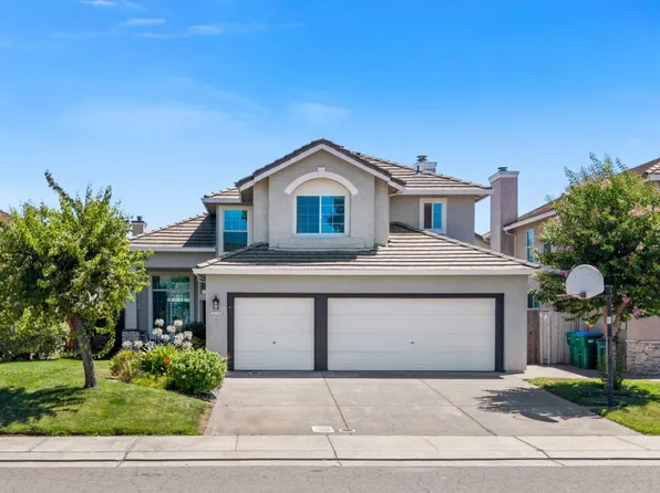 2716 Sequoia St, Lodi, CA 95242