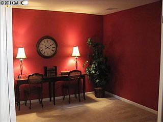 3rd image of 5920 Horsemans Canyon Dr APT 2A