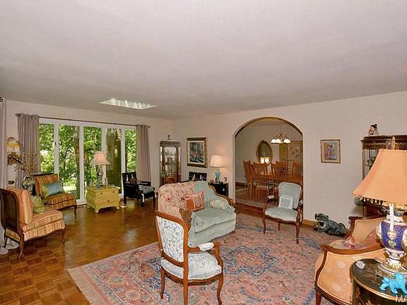 4th image of 1111 Dunwoody Dr