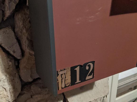 2nd image of 712 W 9th Ave