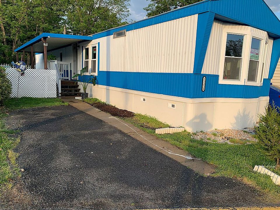 1st image of 11238 Mobile Dr