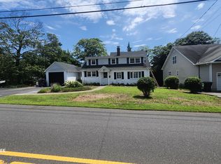 43 Point O Woods Dr, Toms River, NJ 08753