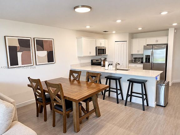 2nd image of 5013 Woods Edge Cir