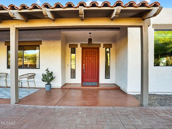 3rd image of 8625 N Sunnyslope Dr