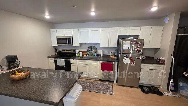 Building Photo - 1221 Commonwealth Ave #105