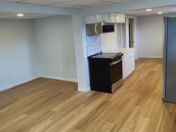 3rd image of 52 Mapleville Main St #52