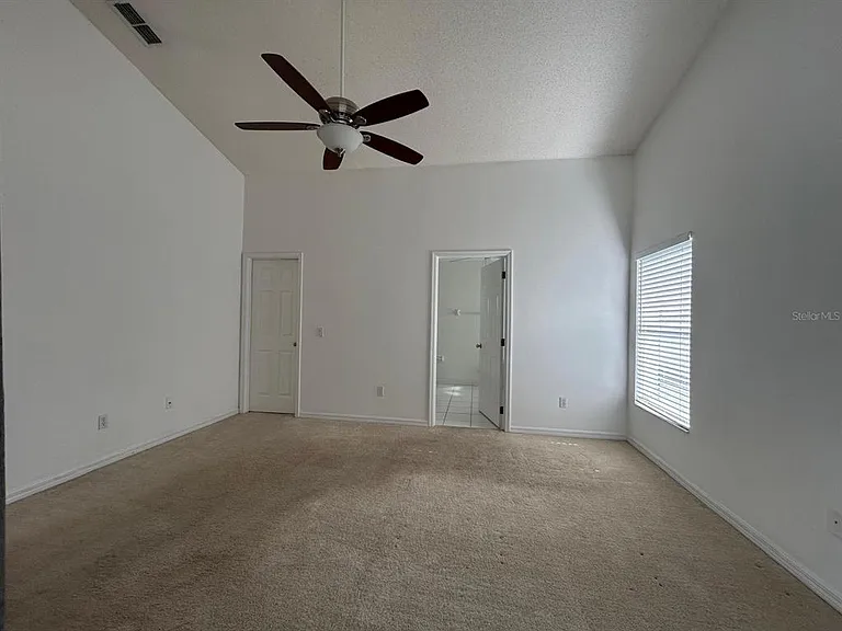 683 Randon Ter — Photo 12