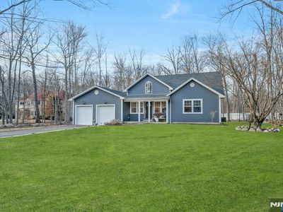 21 Sauna Rd, Ramsey, NJ, 07446