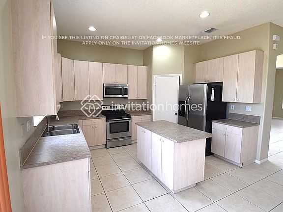 5th image of 2245 NW 76th Ter