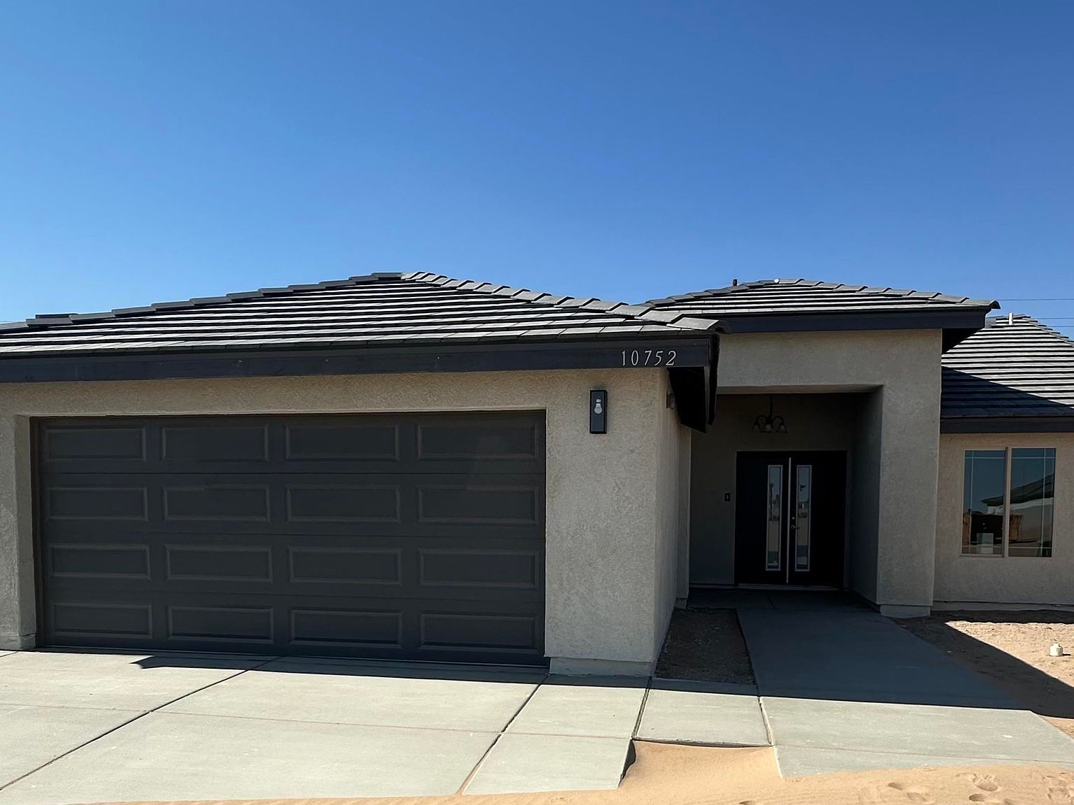 ym♡‼︎ 10752 E 45th Pl, Yuma, AZ 85367 | Zillow