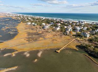 34 N Oak Court, Surf City, NC 28445