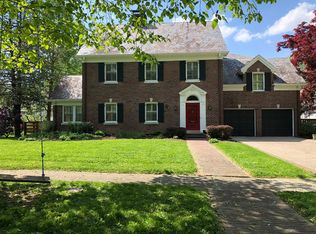 1223 Summit Dr, Lexington, KY 40502